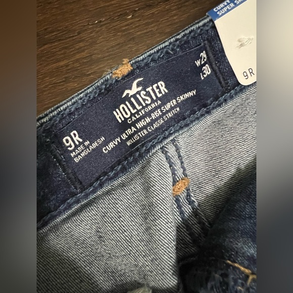 Hollister Curvy Ultra High-Rise Super Skinny Size 9 Regular NWT - Picture 4 of 8